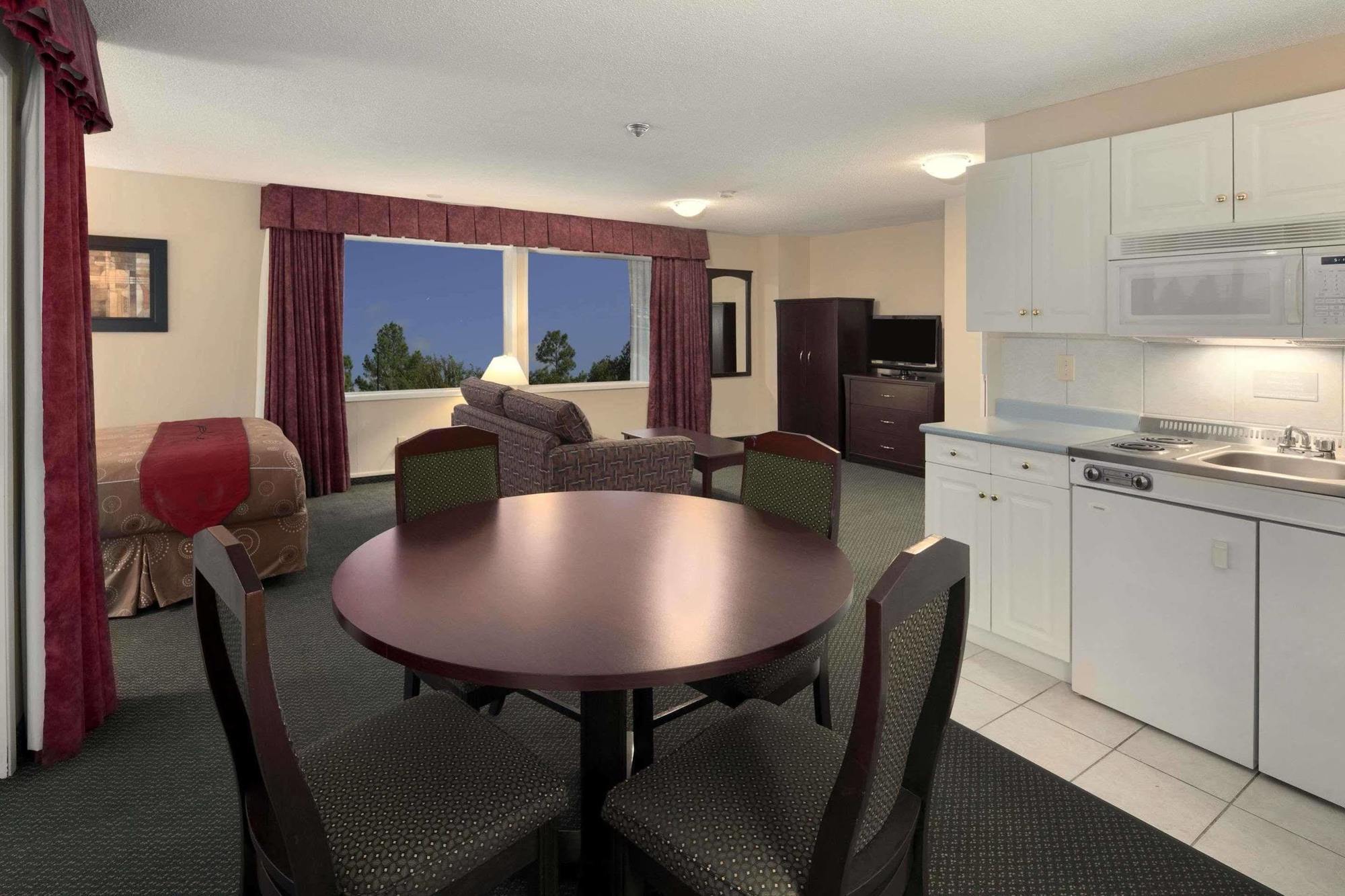 Travelodge By Wyndham Nanaïmo Extérieur photo